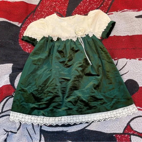 Bonnie Jean | Dresses | Vintage 9s Bonnie Jean White Lace Green Velvet  Holiday Dress Size 5 | Poshmark
